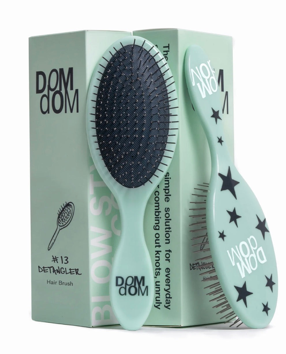 Dom Dom #13 Detangler Brush Green Stars